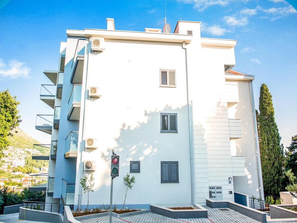 Apartment Svea - Free Parking Dubrovnik Exterior photo